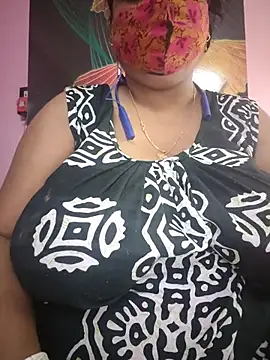 Snapshot of Kayra_34 chatting on July 16, 4:18 am Kayra 34 online show from July 16, 4:18 am