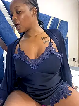 SexxyLunar online show from November 6, 8:21 pm