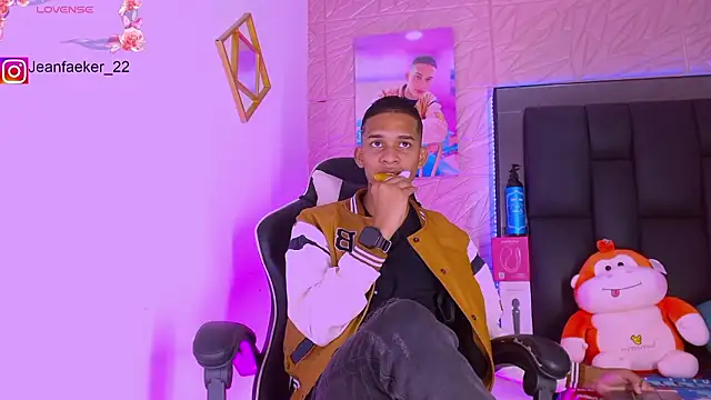 dilan alfonzo online show from February 5, 1:38 pm