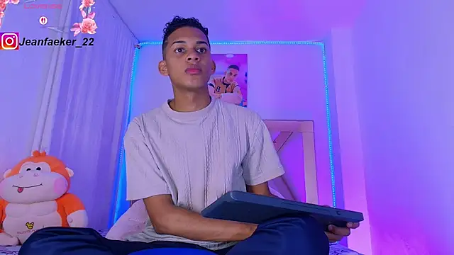 Snapshot of dilan_alfonzo chatting on July 5, 5:53 pm dilan alfonzo online show from July 5, 5:53 pm
