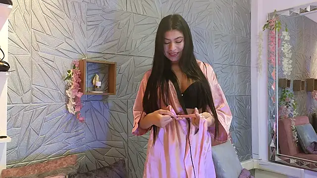 Snapshot of LissaWiild chatting on March 21, 1:34 pm LissaWiild online show from March 21, 1:34 pm