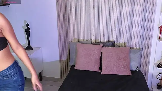 Snapshot of LissaWiild chatting on October 11, 1:31 pm LissaWiild online show from October 11, 1:31 pm