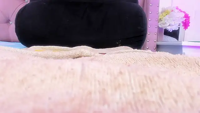 MonicaSchwartz online show from March 19, 9:13 am