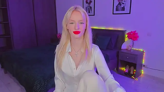 AleksaBlonde online show from January 14, 2:43 pm