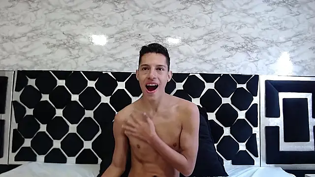 thiago19s online show from April 16, 1:34 pm