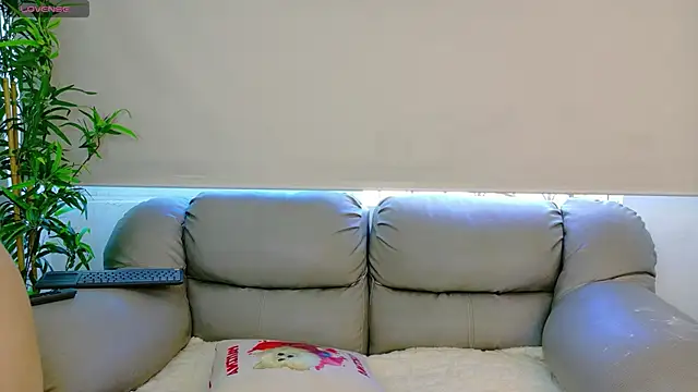 Snapshot of bellacarolainnn chatting on April 24, 8:22 pm bellacarolainnn online show from April 24, 8:22 pm