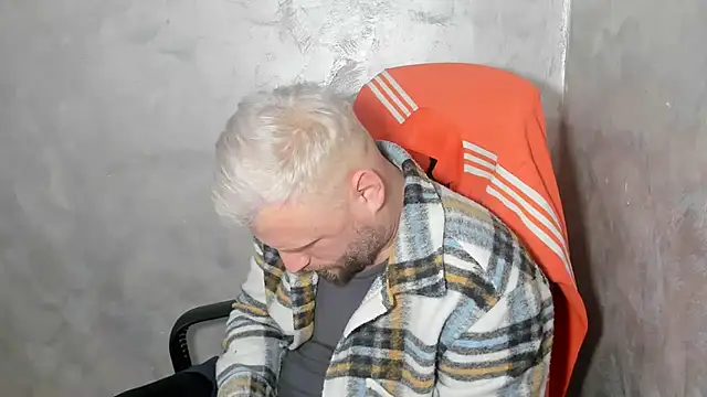 ANGELALEXYNO2024 online show from February 2, 8:18 pm