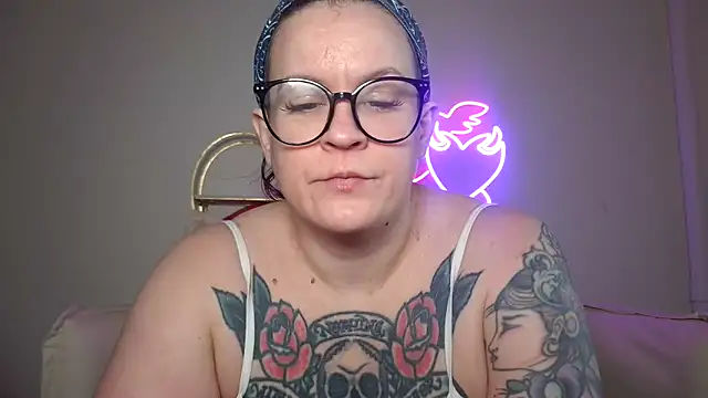 quinnmariexo online show from February 1, 3:54 pm