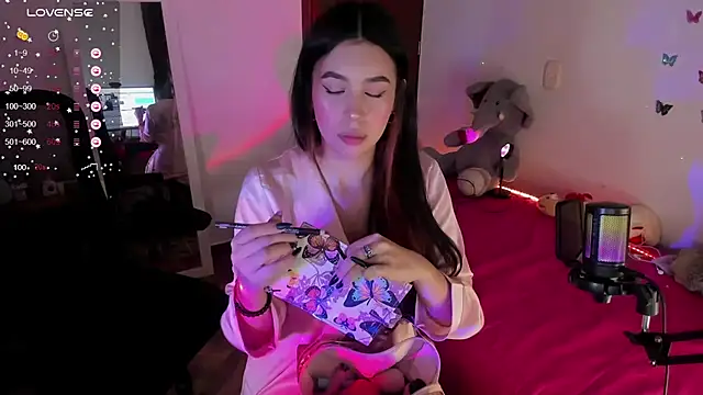 Snapshot of youpinkgirl_ chatting on December 31, 1:57 am youpinkgirl  online show from December 31, 1:57 am