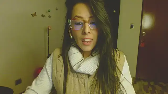 ella peck online show from December 3, 2:08 am