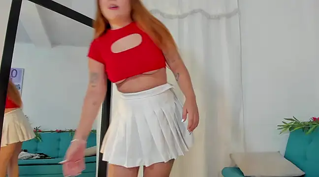 Snapshot of maddy066 chatting on January 28, 2:43 am maddy066 online show from January 28, 2:43 am