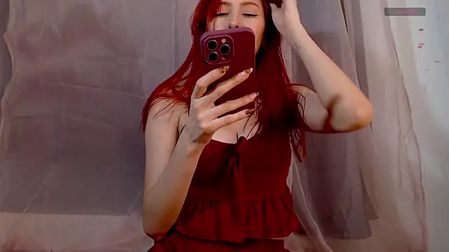 lanaturner  online show from January 31, 4:58 am