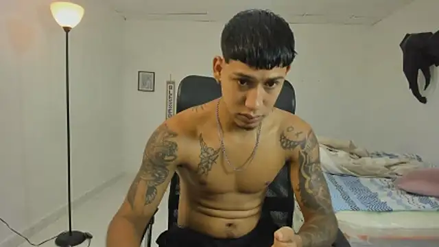 slim master12 online show from February 24, 9:24 pm