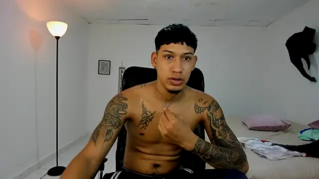 slim master12 online show from February 28, 9:27 pm