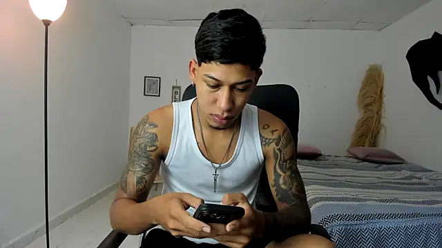 slim master12 online show from March 22, 12:30 pm