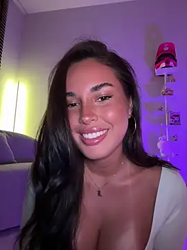 Snapshot of Lizhush_ chatting on April 15, 4:03 pm Lizhush online show from April 15, 4:03 pm