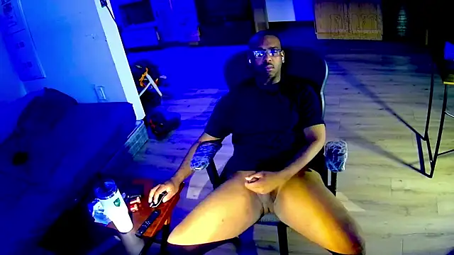 Southernfuckery online show from April 10, 7:40 pm