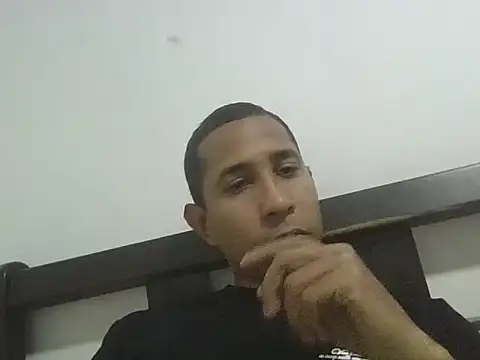 Snapshot of hot_mechanic chatting on April 27, 5:16 am hot mechanic online show from April 27, 5:16 am
