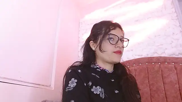 Snapshot of lunazulsj chatting on January 30, 1:21 pm lunazulsj online show from January 30, 1:21 pm