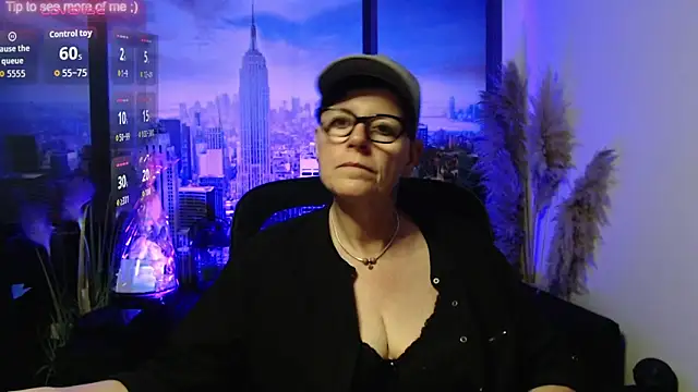 ninarandmann online show from May 30, 4:26 pm