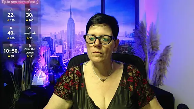 ninarandmann online show from June 1, 4:31 pm