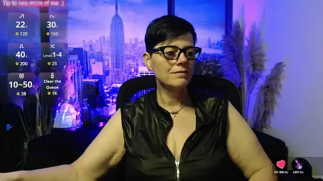 Snapshot of ninarandmann chatting on June 8, 2:39 pm ninarandmann online show from June 8, 2:39 pm