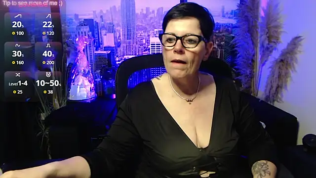 Snapshot of ninarandmann chatting on June 16, 5:04 pm ninarandmann online show from June 16, 5:04 pm