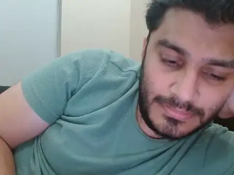 Snapshot of robintoit chatting on July 12, 2:08 pm robintoit online show from July 12, 2:08 pm