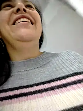 Natasha milf   online show from April 15, 1:18 pm