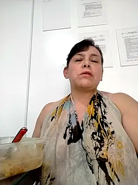 Snapshot of Natasha_milf__ chatting on April 18, 7:51 pm Natasha milf online show from April 18, 7:51 pm