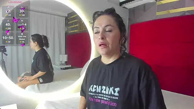 Snapshot of hanny_milf chatting on February 11, 2:05 am hanny milf online show from February 11, 2:05 am