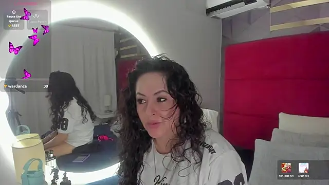 Snapshot of hanny_milf chatting on February 21, 2:23 am hanny milf online show from February 21, 2:23 am