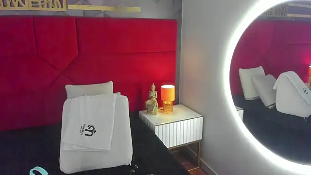 Snapshot of hanny_milf chatting on April 29, 11:58 am hanny milf online show from April 29, 11:58 am