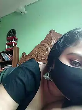Snapshot of Idhika_Paul chatting on February 1, 2:56 pm Idhika Paul online show from February 1, 2:56 pm