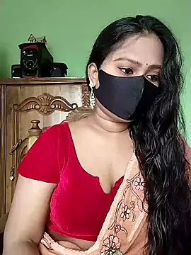 Snapshot of Idhika_Paul chatting on February 3, 8:35 am Idhika Paul online show from February 3, 8:35 am