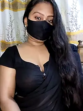 Snapshot of Idhika_Paul chatting on February 9, 1:11 am Idhika Paul online show from February 9, 1:11 am