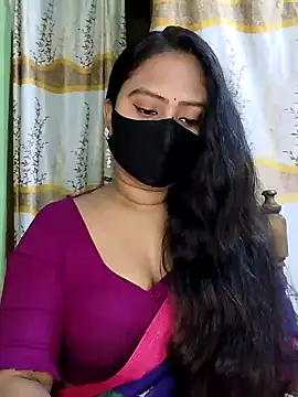 Snapshot of Idhika_Paul chatting on February 9, 2:29 pm Idhika Paul online show from February 9, 2:29 pm