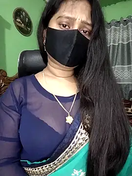 Snapshot of Idhika_Paul chatting on April 23, 12:29 pm Idhika Paul online show from April 23, 12:29 pm