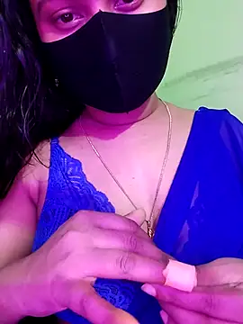 Snapshot of Idhika_Paul chatting on May 14, 3:19 pm Idhika Paul online show from May 14, 3:19 pm