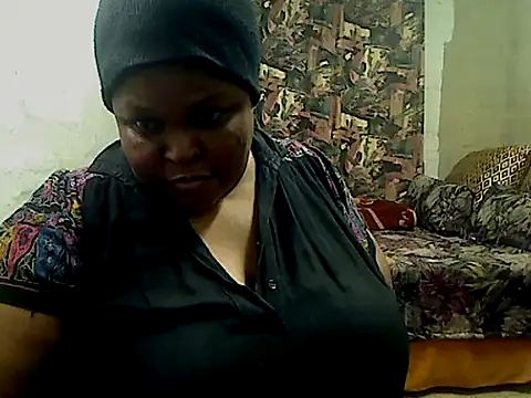 Snapshot of HOTSUGARX5 chatting on May 28, 5:32 pm HOTSUGARX5 online show from May 28, 5:32 pm