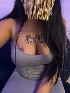 kamila french online show from March 5, 11:01 pm