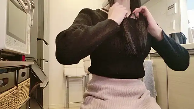 Snapshot of sayaka_xo chatting on April 22, 11:06 pm sayaka xo online show from April 22, 11:06 pm