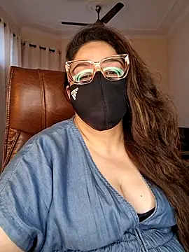 Snapshot of SEXY-Sardarni chatting on June 27, 8:08 am SEXY-Sardarni online show from June 27, 8:08 am