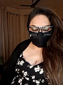 Snapshot of SEXY-Sardarni chatting on July 5, 2:57 pm SEXY-Sardarni online show from July 5, 2:57 pm