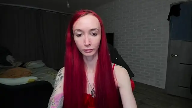 Roxy Silver online show from January 9, 12:30 pm