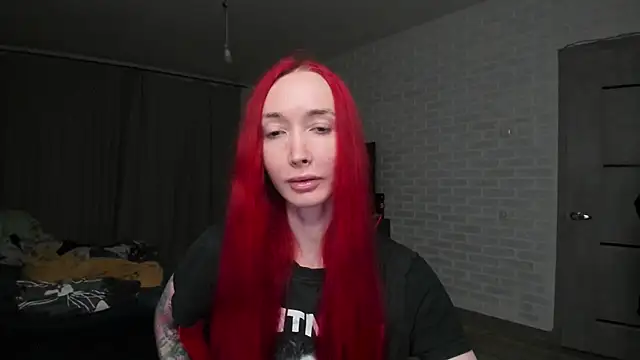 Roxy Silver online show from March 9, 5:06 pm