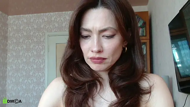 Snapshot of alicia_spicy chatting on May 11, 12:00 pm alicia spicy online show from May 11, 12:00 pm