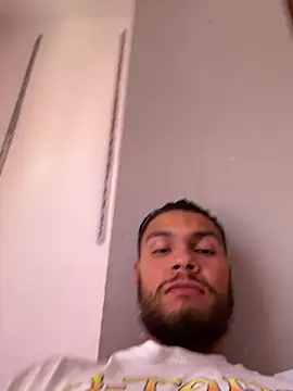 Snapshot of Chofle1 chatting on May 14, 12:34 pm Chofle1 online show from May 14, 12:34 pm