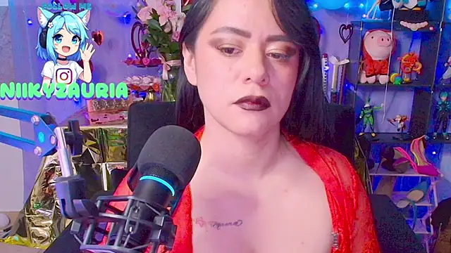  niiky online show from February 15, 6:15 pm