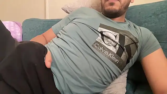 Mooka69 online show from April 15, 8:32 am